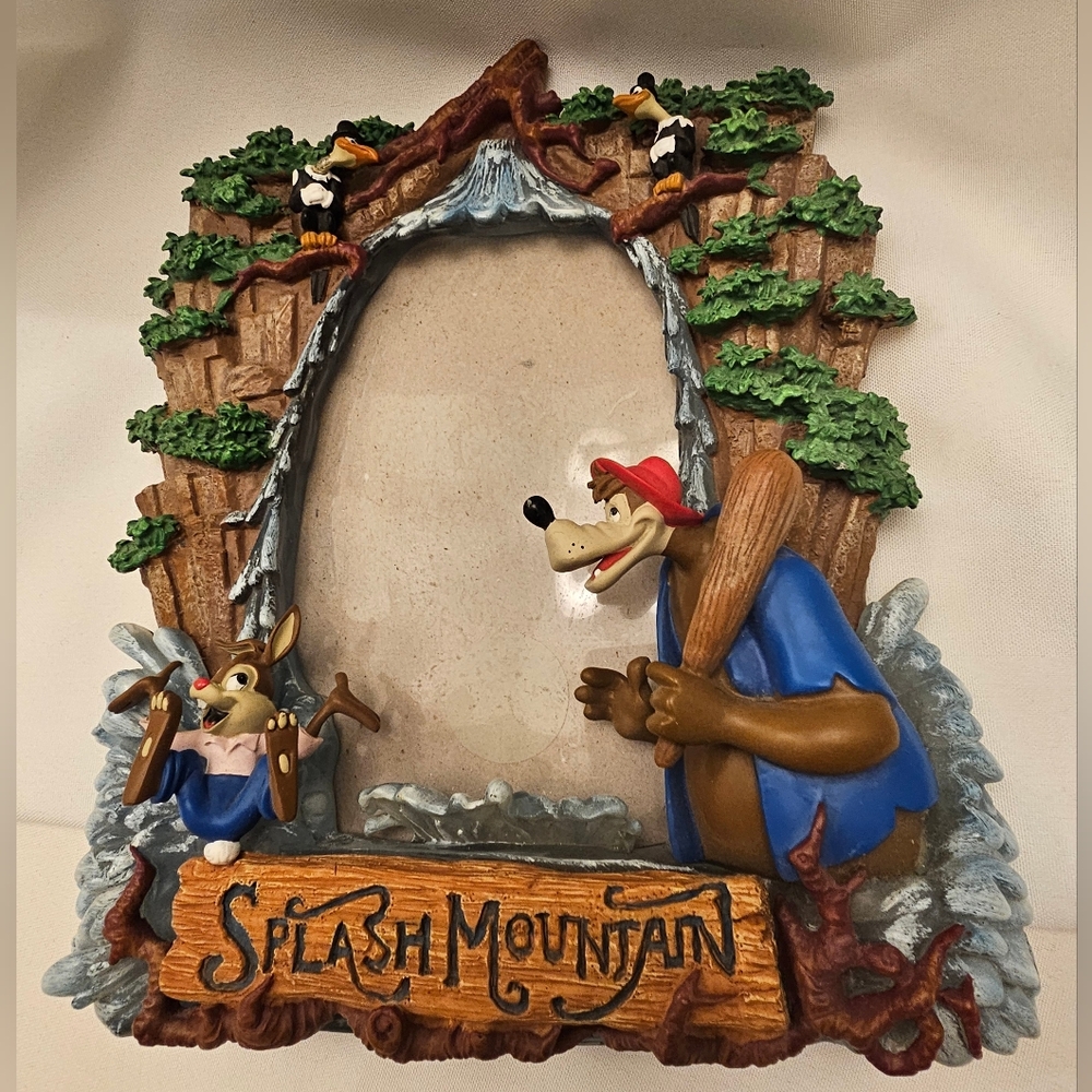 Disney Splash Mountain Resin Picture Frame Brer Rabbit Brer Bear Vultures